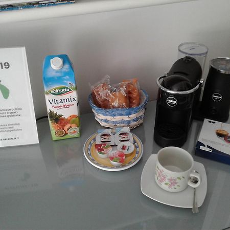 U' Pizzico Bed and Breakfast Capri Exteriör bild